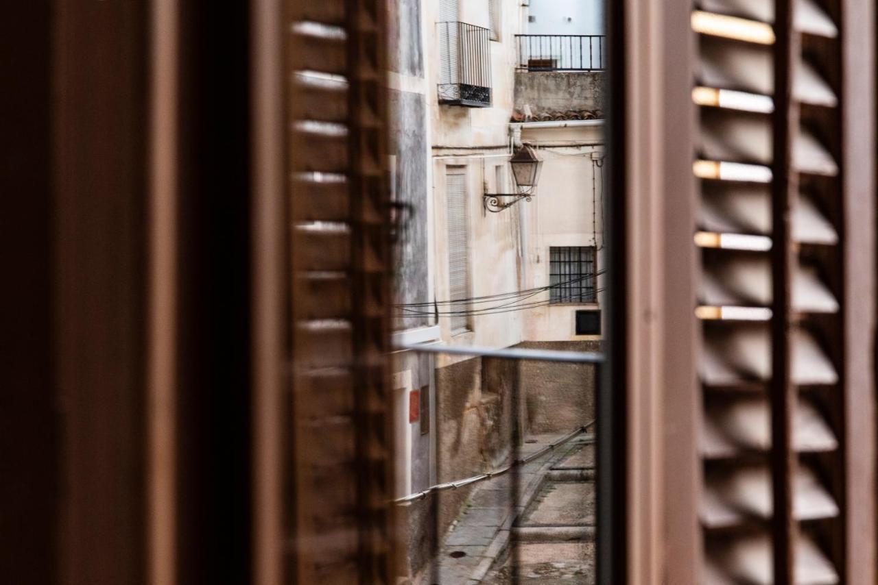 Los Tres Balcones クエンカ エクステリア 写真